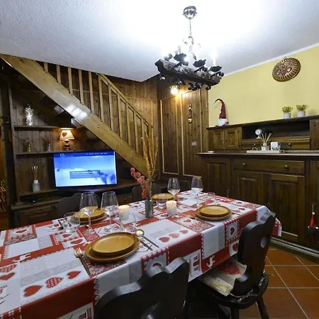 Maison Esterlina
